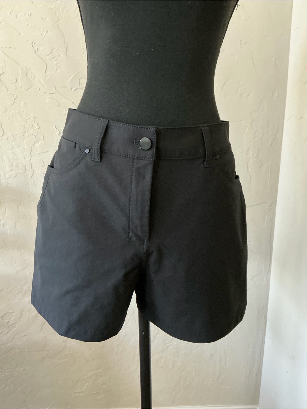 Lululemon Women's Black Casual Shorts